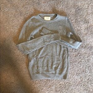 Gray Abercrombie and Fitch Sweater!